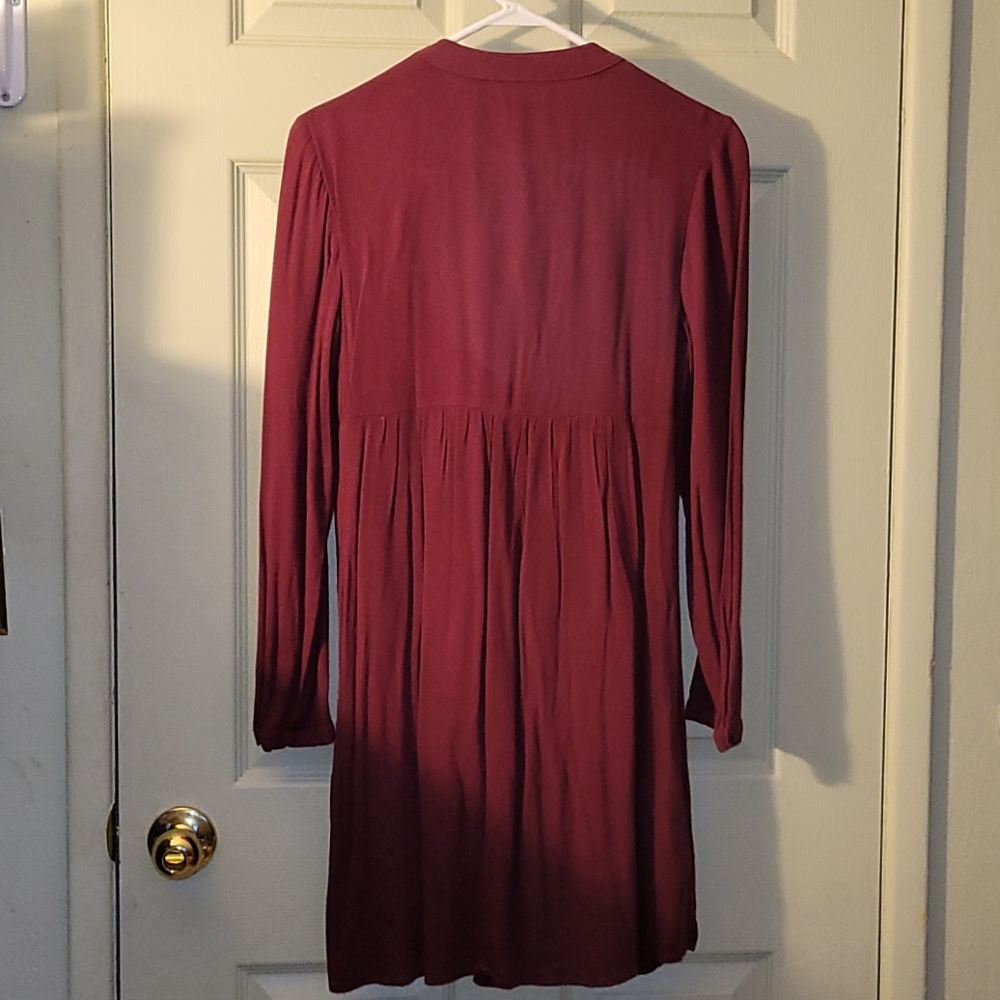 Old Navy Women's Long Sleeve knee high Dress SizeS - Picture 3 of 4